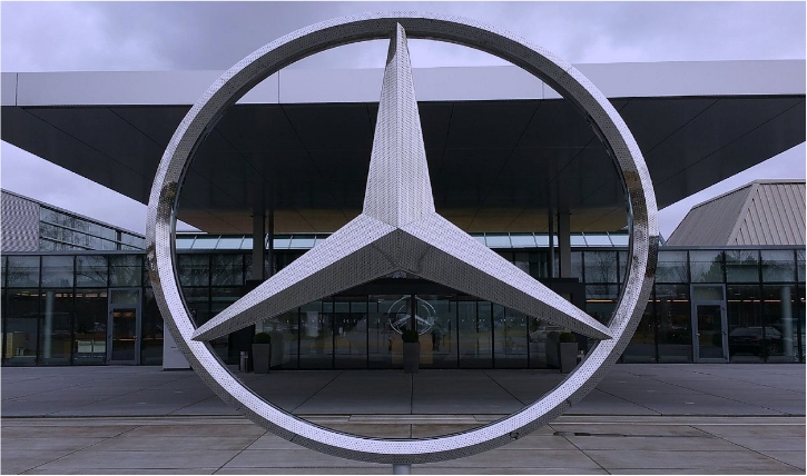 Mercedes-Benz Announces  New Battery Recycling Factory